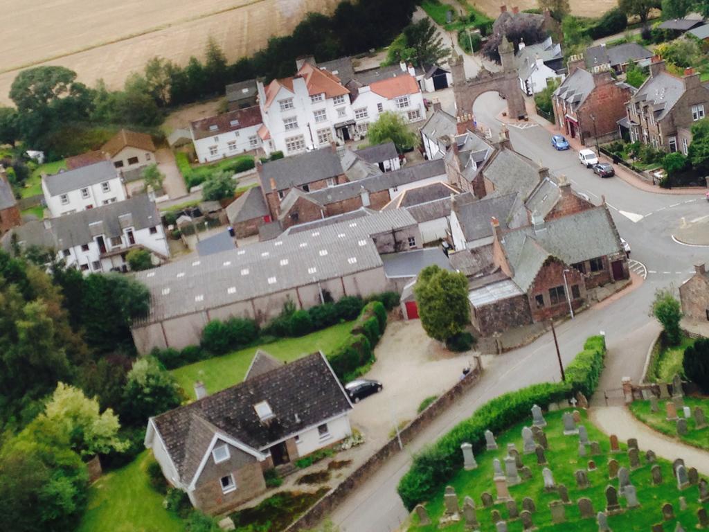 Ramsay Arms Hotel Fettercairn Екстериор снимка
